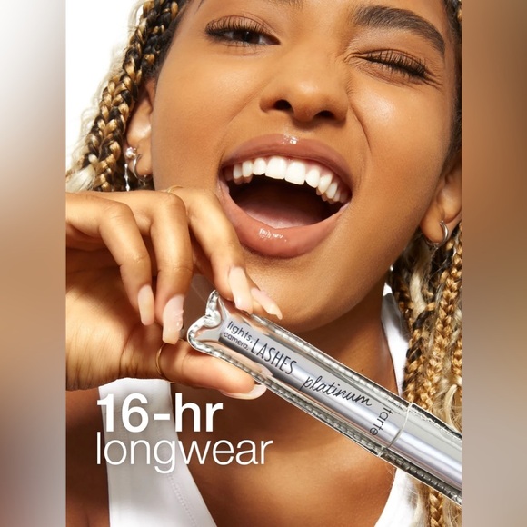 TARTE- lights, camera, lashes platinum mascara - Picture 6 of 16